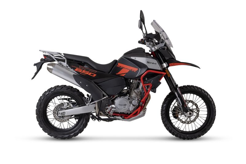 SWM SUPERDUAL 650 T