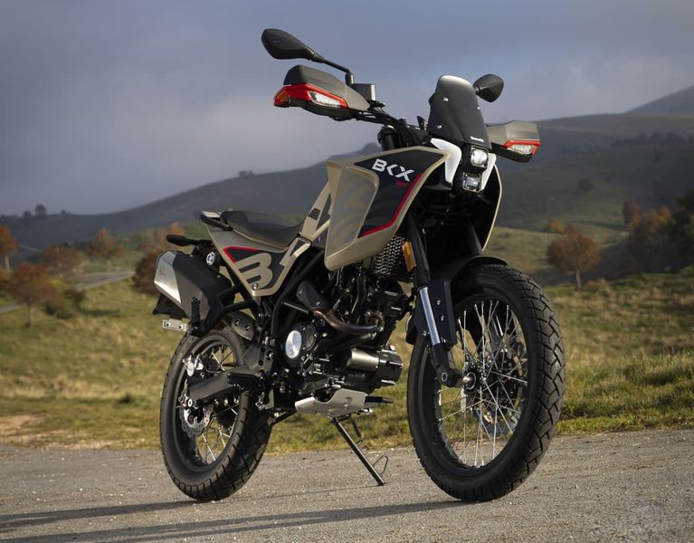 Benelli BKX 125 - immagine 17
