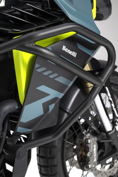 Benelli TRK 902 Explorer
