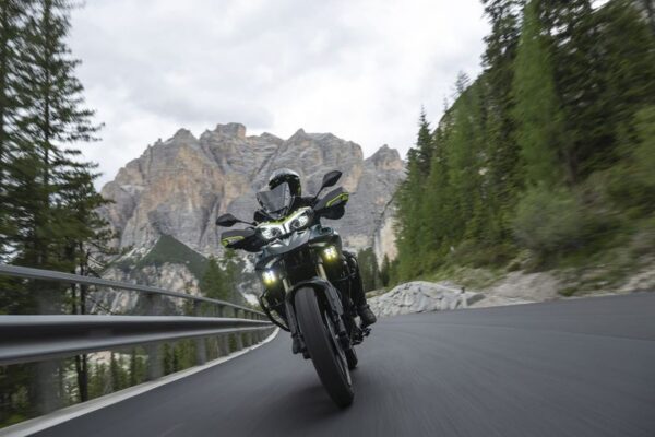 Benelli TRK 902 Explorer